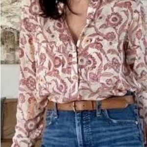 NWOT Pilcro Pink and Cream Paisley Button Down Shirt